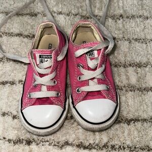 Toddler hot pink Converse